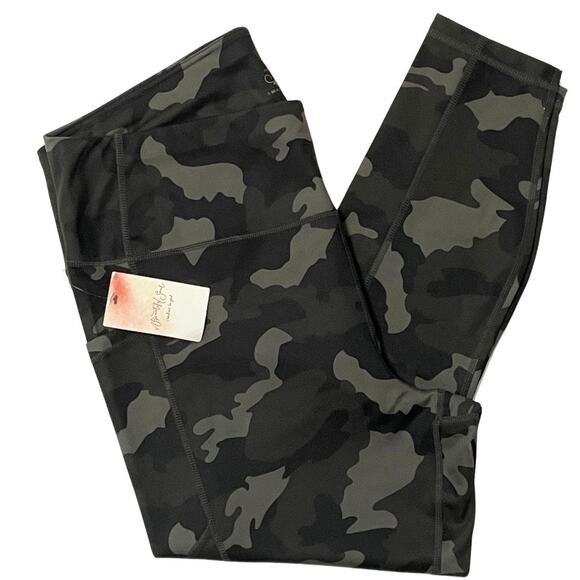 As Revival Pants - As Revival Altar’d State Ankle Leggings Women Size 2X Army Green Camo Yoga NEW